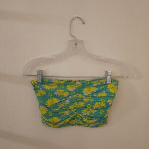 Valija Ruched Floral Crop Top Sz XS